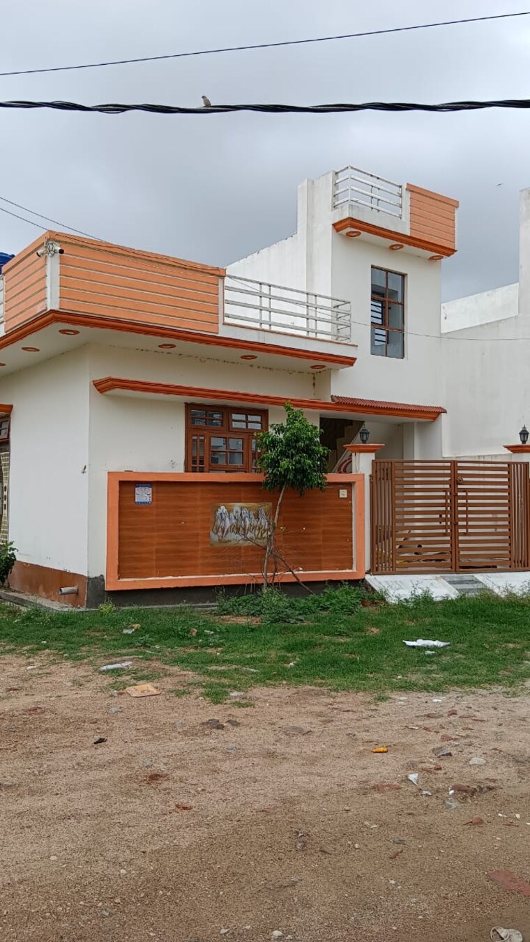 Exterior View, krishna nagar 2 Bedroom 1050 Sq.Ft. Independent House In Krishna Nagar Lucknow 8858759