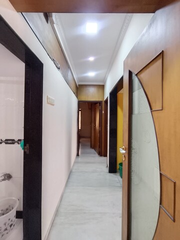 Building Lobby in 3 BHK Apartment at Gold Mist, Vile Parle West – for Rent