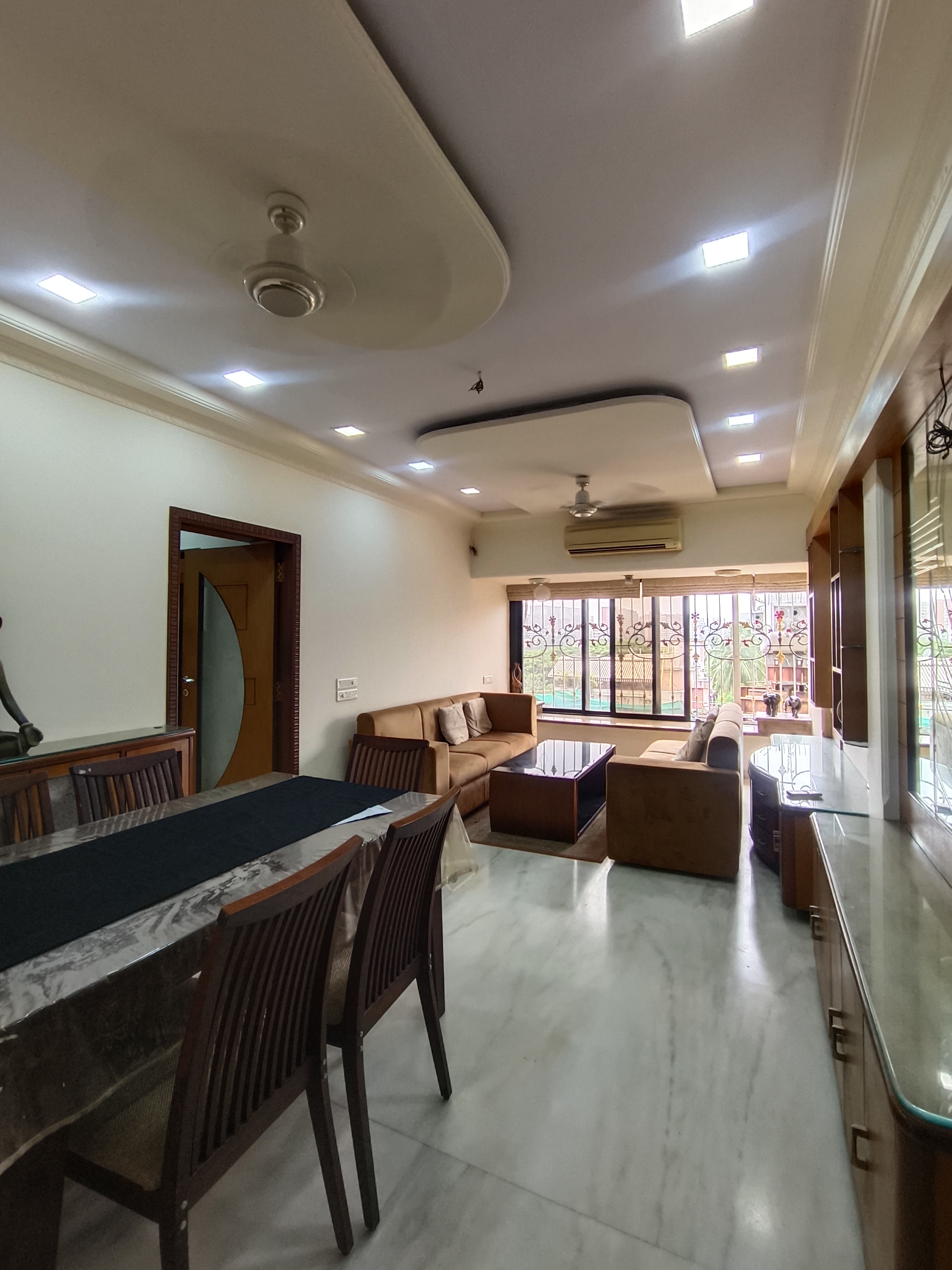 3 BHK 1200 Sq.Ft. Apartment in Gold Mist