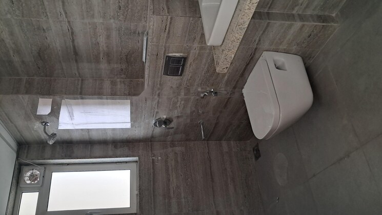 Bathroom, runwal-nirvana 3 Bedroom 1201 Sq.Ft. Apartment In Parel Mumbai 8858754