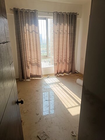 Bathroom in 1.5 BHK Apartment at Prateek Grand City, Siddharth Vihar – for Sale