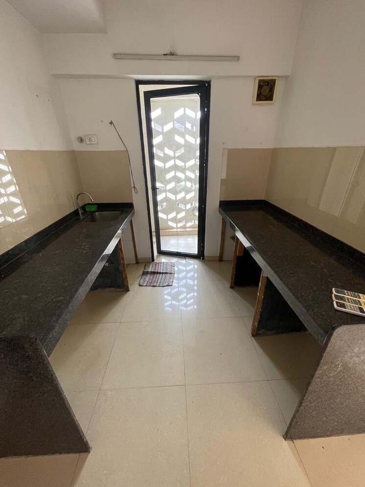 Kitchen, lodha-palava-downtown 3 Bedroom 940 Sq.Ft. Apartment In Dombivli East Thane 8858775