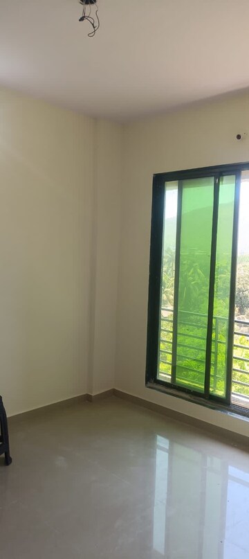 Room in 1 BHK Apartment at Vantage Green Woods, Shilphata – for Rent