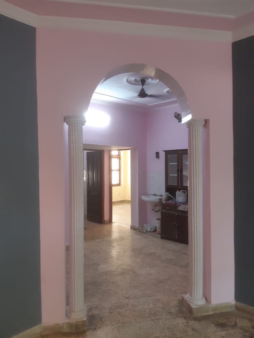 2 BHK + Extra Room 200 Sq.Yd. Builder Floor in MVL IPark