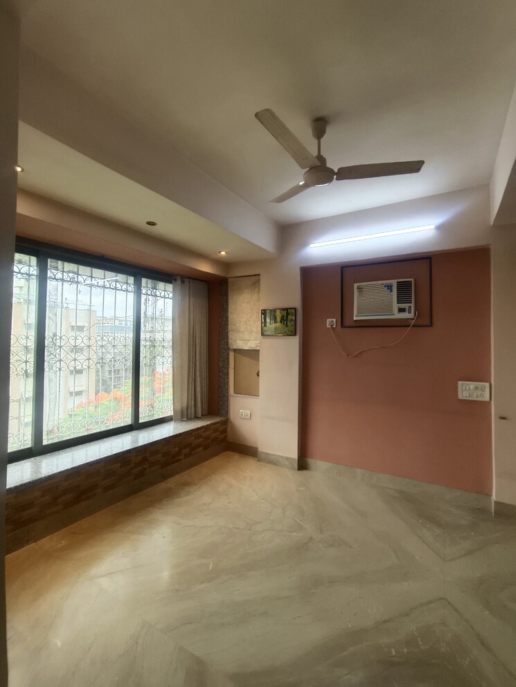 Room, gold-mist 3 Bedroom 1200 Sq.Ft. Apartment In Vile Parle West Mumbai 8858819