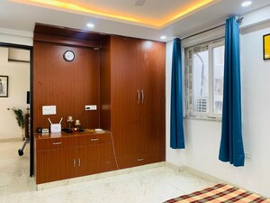 Bedroom in 4 BHK Villa at Unitech Nirvana Country Aspen Greens, Sector 50 – for Sale