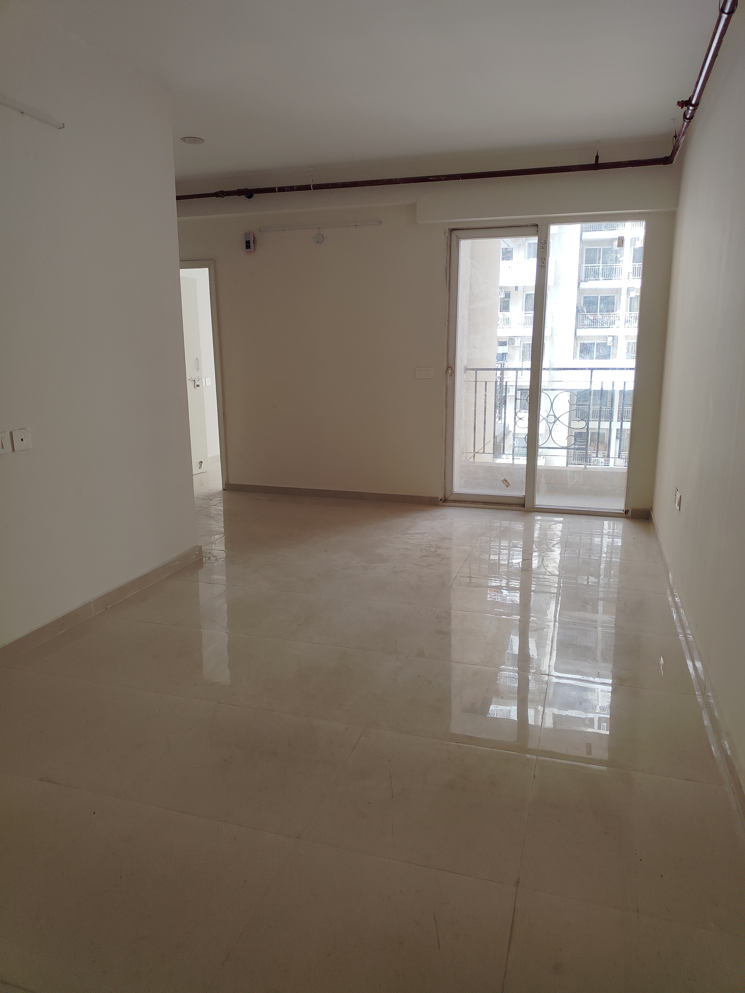 2 BHK Apartment For Rent in Signature The Millennia 2