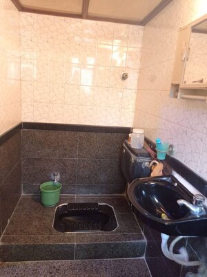 Parking in 1 BHK Apartment at Poonam Complex, Kandivali East – for Sale