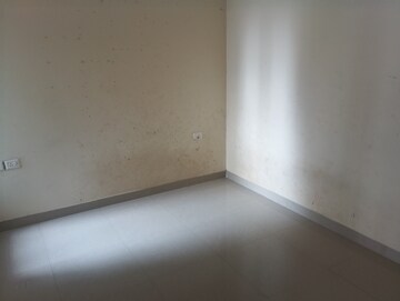 Room in 2 BHK Apartment at Aditya Urban Homes, Shahpur Bamheta – for Rent