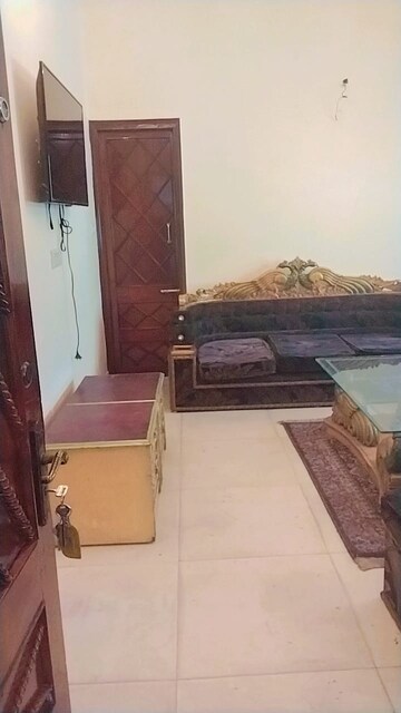 Kitchen in 2 BHK Builder Floor at South Extension ii – for Rent