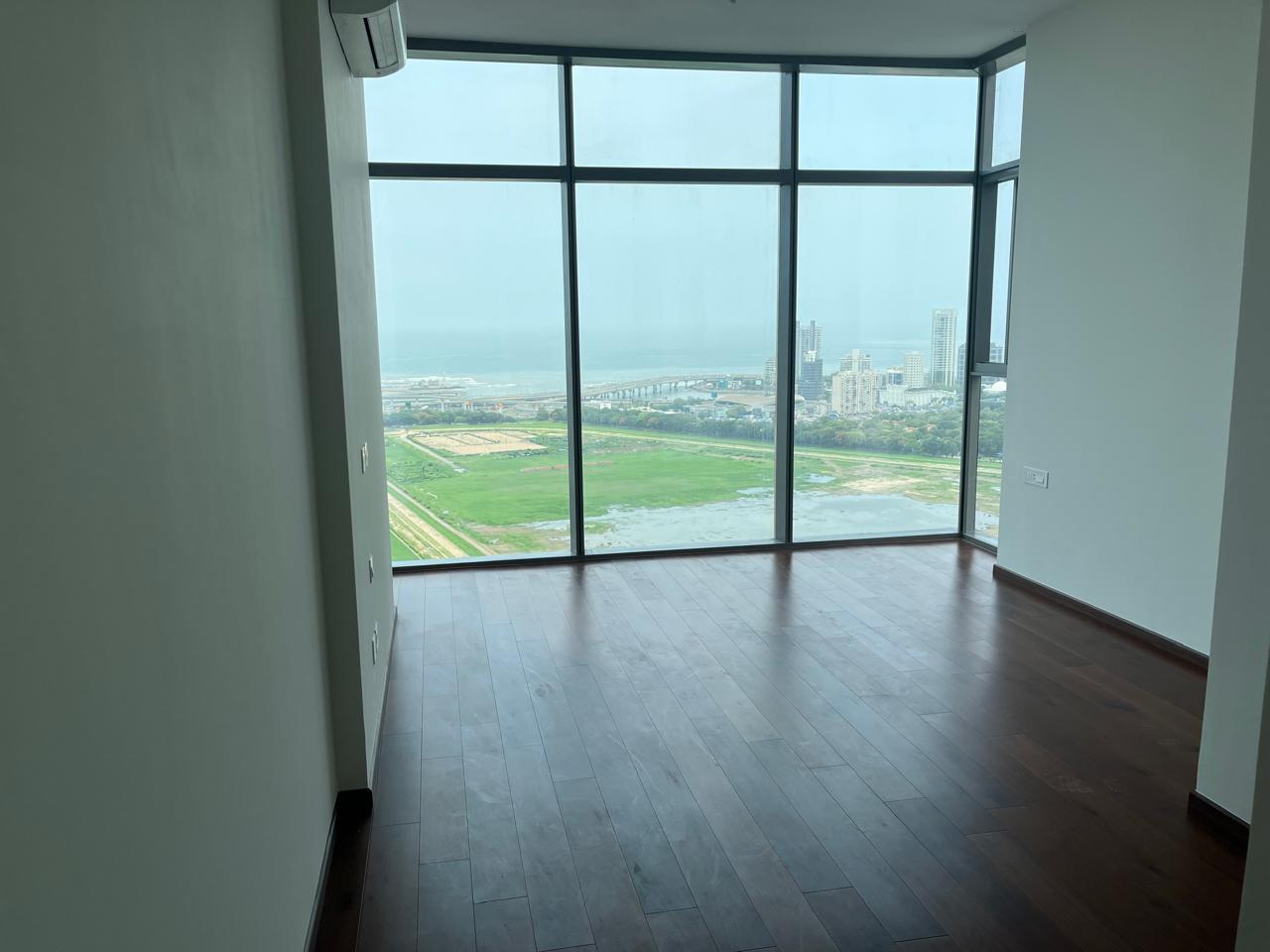 3 BHK Apartment For Rent in Piramal Mahalaxmi Central Tower