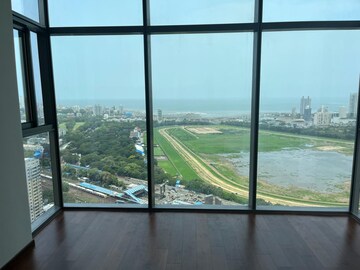 Room in 3 BHK Apartment at Piramal Mahalaxmi Central Tower, Mahalaxmi – for Rent
