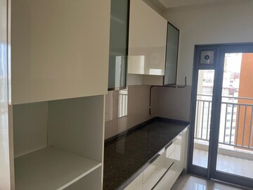 Kitchen in 3 BHK Apartment at Piramal Mahalaxmi Central Tower, Mahalaxmi – for Rent