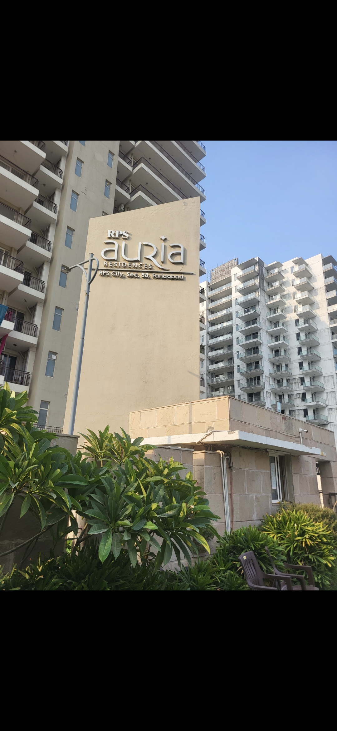 5 BHK + Servant Room Apartment For Sale in RPS Auria