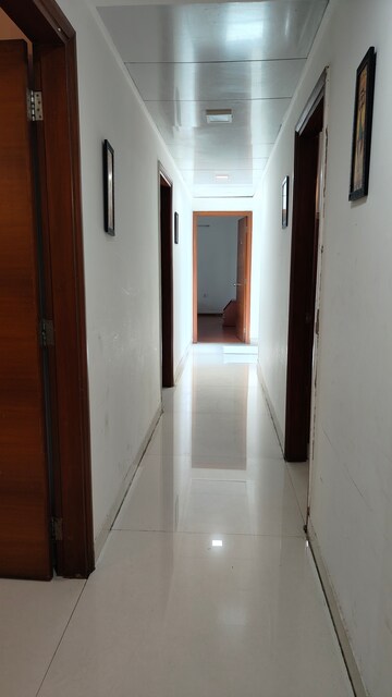 Building Lobby in 4 BHK Apartment at Amanora Aspire Towerss, Hadapsar – for Rent