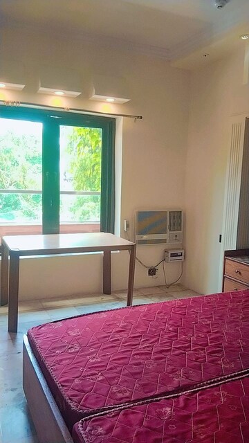 2 BHK Builder Floor For Rent in South Extension ii