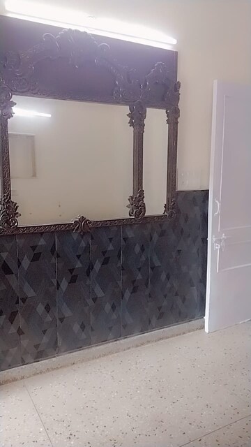 Bathroom in 2 BHK Builder Floor at South Extension ii – for Rent
