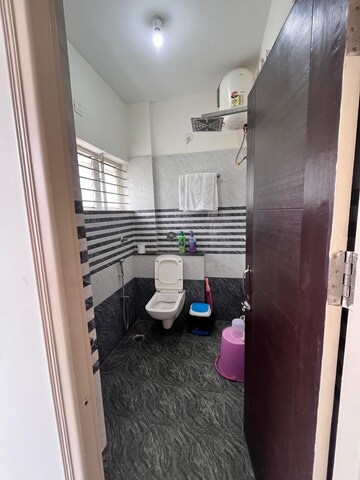 Bathroom in 1 BHK Builder Floor at Koramangala – for Rent