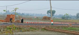  Plot – Exterior View View at Raebareli Road - for Sale