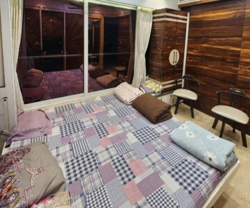 Bedroom in 3 BHK Apartment at Dadar East – for Rent