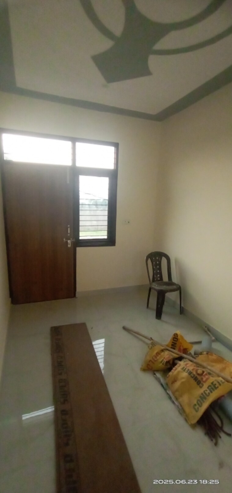 Room, ganga nagar 3 Bedroom 62 Sq.Yd. Independent House In Ganga Nagar Meerut 8859044