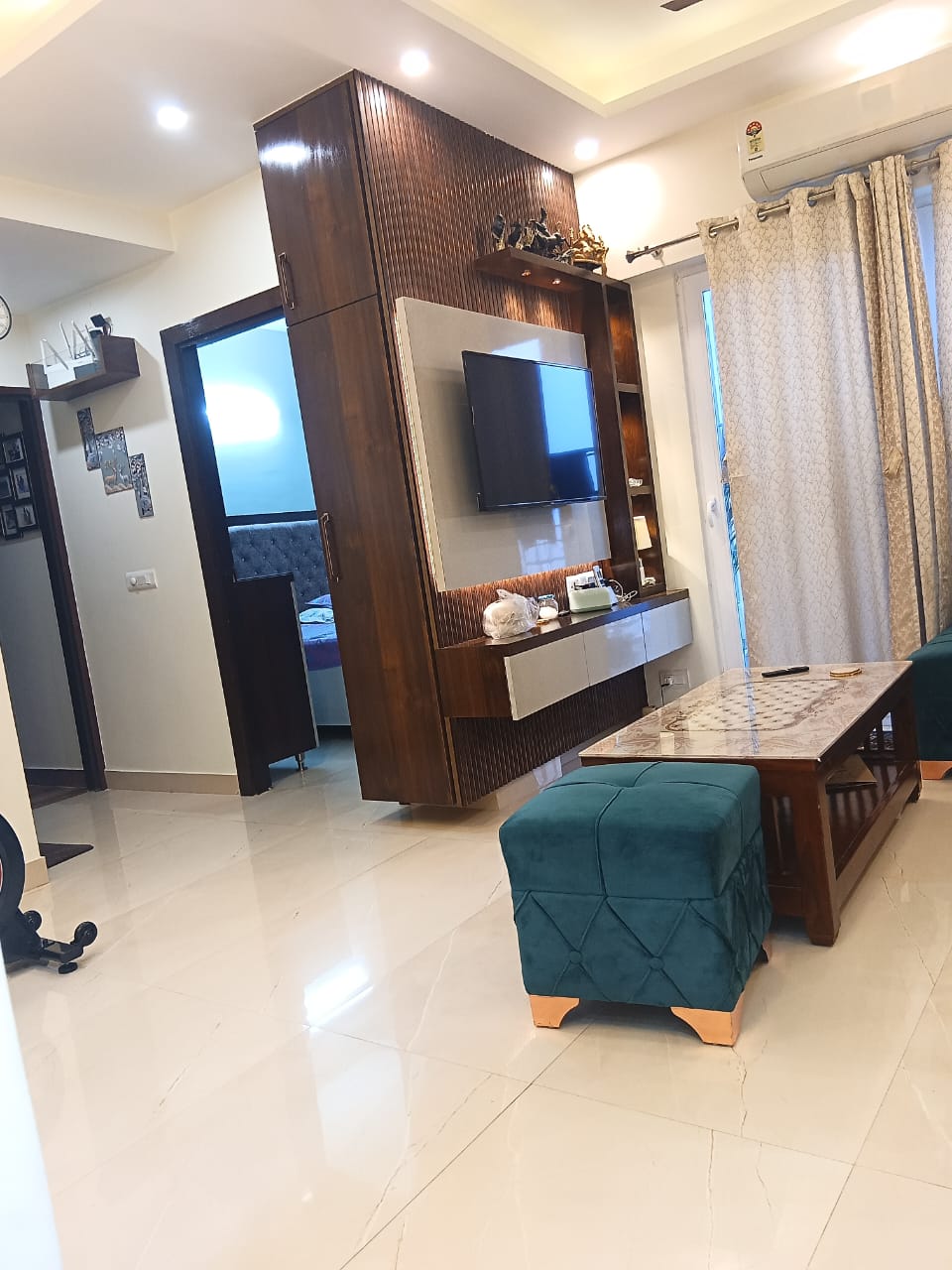 2 BHK Apartment For Rent in Ace Divino