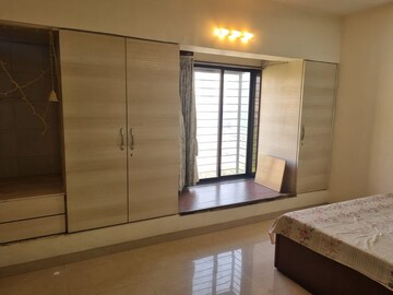 Bedroom in 3 BHK Apartment at Shikhar Kunj Malad, Malad East – for Rent