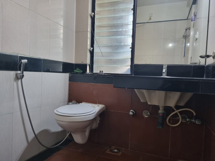 Bathroom, shikhar-kunj-malad 3 Bedroom 1500 Sq.Ft. Apartment In Malad East Mumbai 8859055