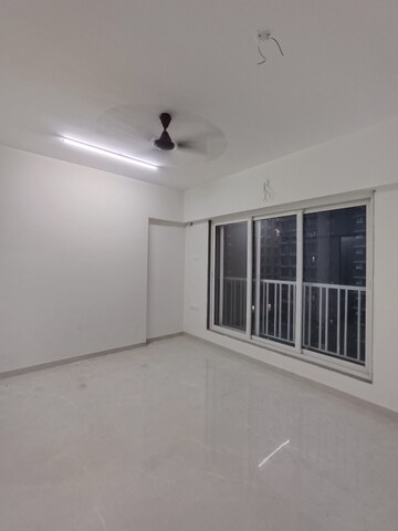 Room in 1 BHK Apartment at Zee Ashtavinayak, Andheri West – for Rent