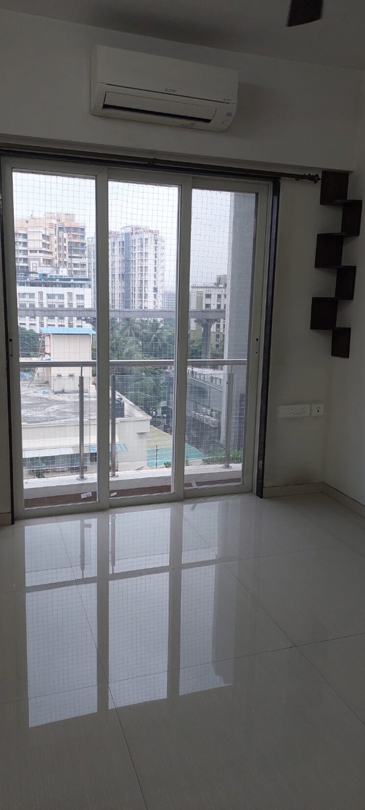 Room, dedhia-elita 1 Bedroom 450 Sq.Ft. Apartment In Ghodbunder Road Thane 8859081
