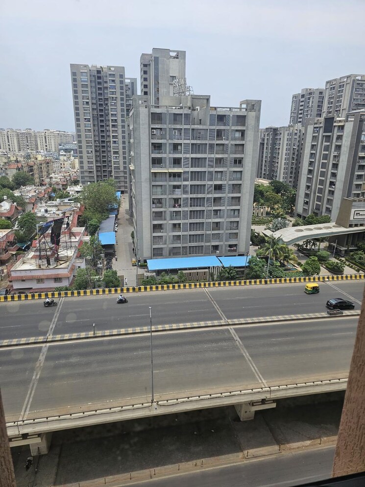 Exterior View, ambli Commercial Office Space 700 Sq.Ft. In Ambli Ahmedabad 8859118