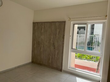 Room in 3 BHK Apartment at Casagrand Boulevard, Hennur Road – for Rent
