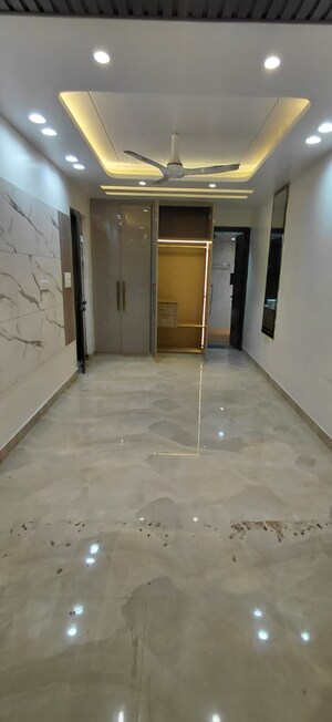 2 BHK Builder Floor For Sale in Vikas Puri