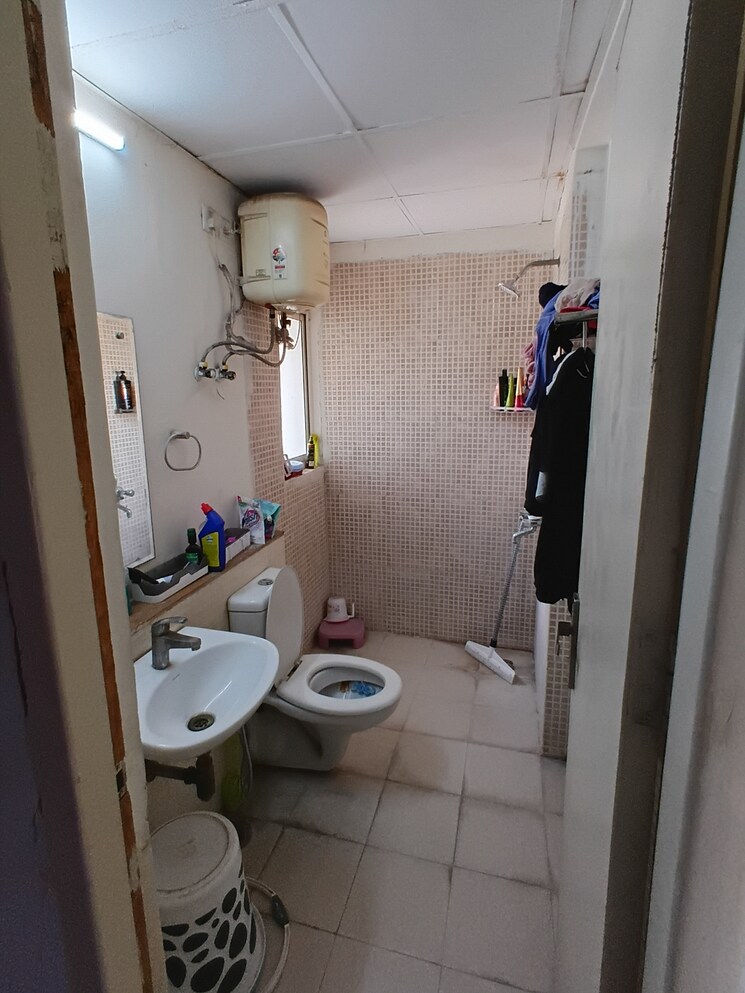 Master Bedroom, jaypee-greens-kosmos 2 Bedroom 850 Sq.Ft. Apartment In Sector 134 Noida 8859270