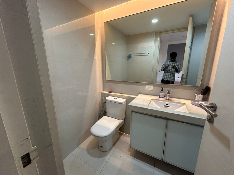 Attached Bathroom, rodas-enclave-evergreen 4 Bedroom 1900 Sq.Ft. Apartment In Patlipada Thane 8859295