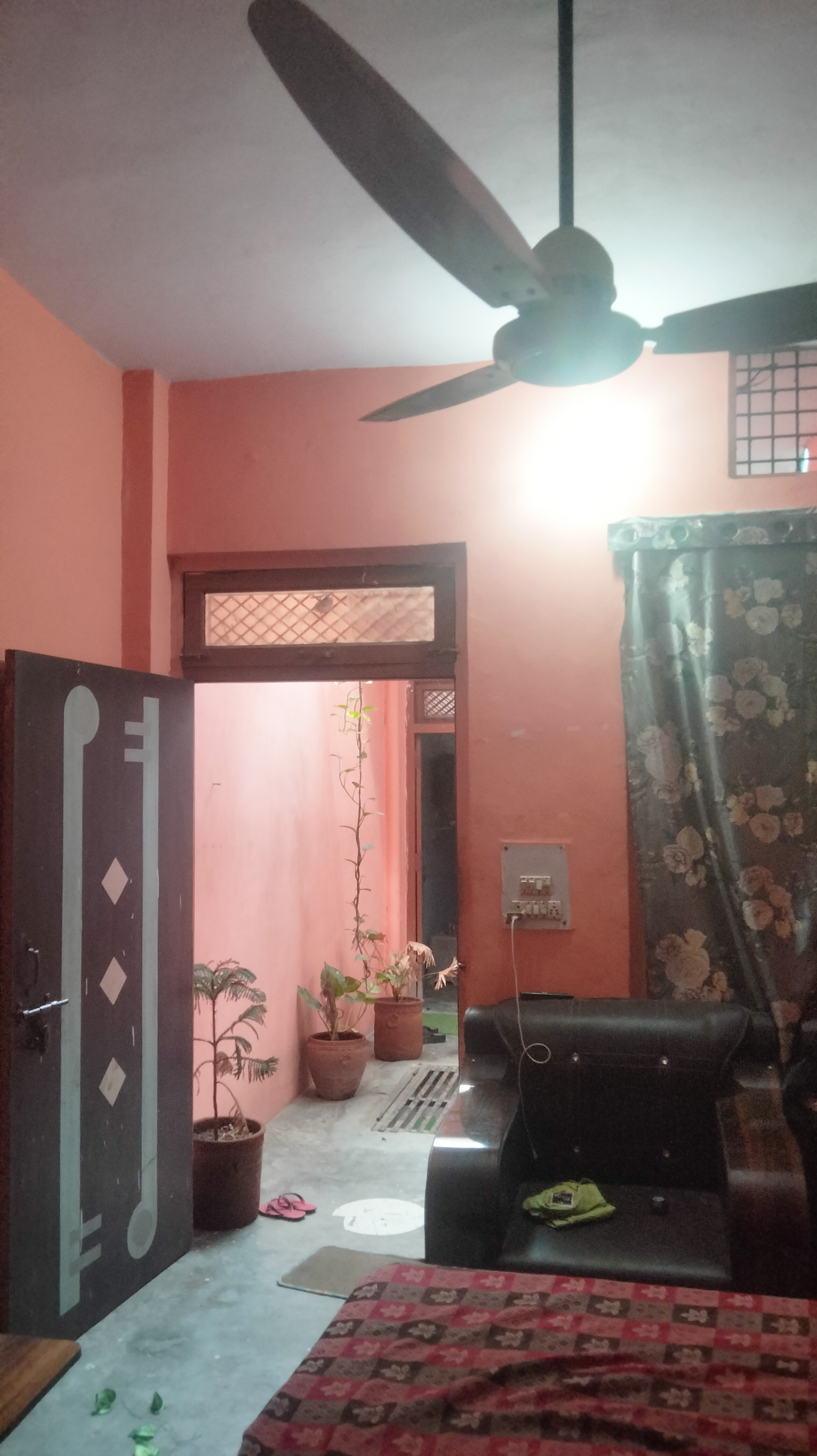 4 BHK + Study Room Builder Floor For Sale in Builder Flor 