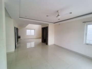 Room in 4 BHK Villa at RK-CPR Bella Vista, Nallagandla – for Rent