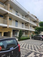 3 BHK 180 Sq.Yd. Builder Floor in TDI The Grand Retreat