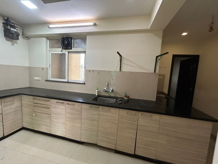 Room, rodas-enclave-evergreen 5 Bedroom 2100 Sq.Ft. Apartment In Patlipada Thane 8859466