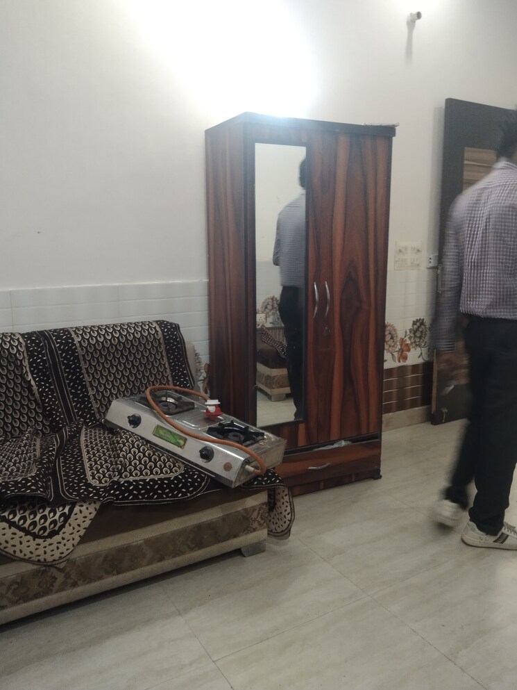 Bedroom, niti khand 1 Bedroom 550 Sq.Ft. Builder Floor In Niti Khand Ghaziabad 8859522