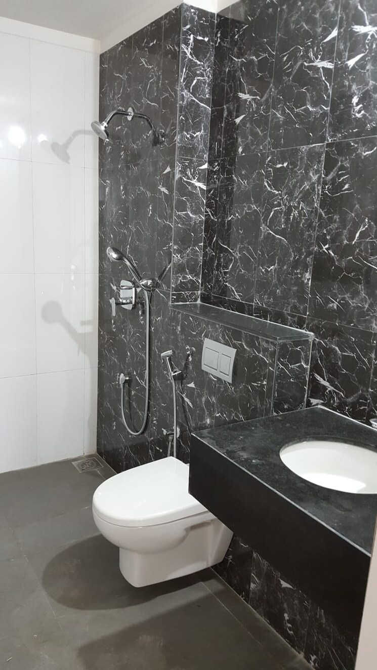 Bathroom, lodha-lakeshore-greens 2 Bedroom 658 Sq.Ft. Apartment In Dombivli East Thane 8859562