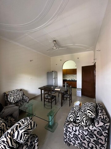 3 BHK Builder Floor For Rent in Sector 22