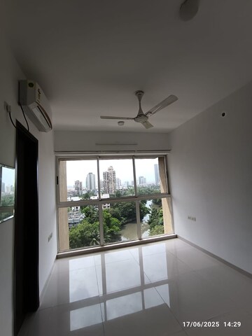 4 BHK Apartment For Rent in Runwal Elegante, Andheri West