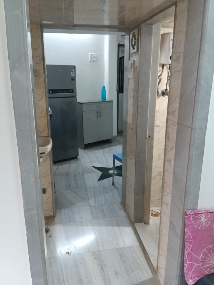 Bathroom, mahesh-nagar-chs 1 Bedroom 650 Sq.Ft. Apartment In Goregaon West Mumbai 8859598