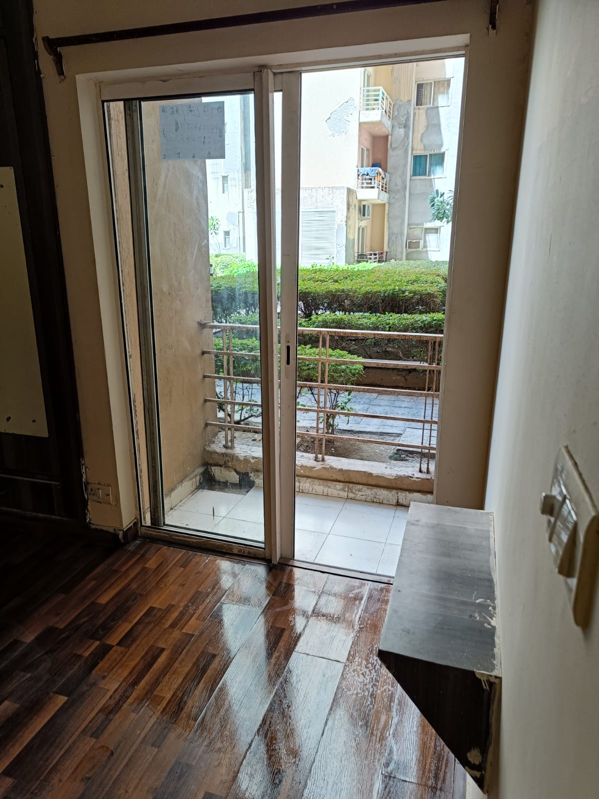 2 BHK + Extra Room Apartment For Sale in Paras Tierea