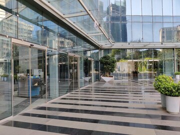  Office Space – Exterior View View at Kohinoor Square Phase 2, Dadar West - for Rent