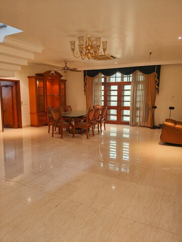 Living Room in 5 BHK Villa at Arera Colony – for Rent