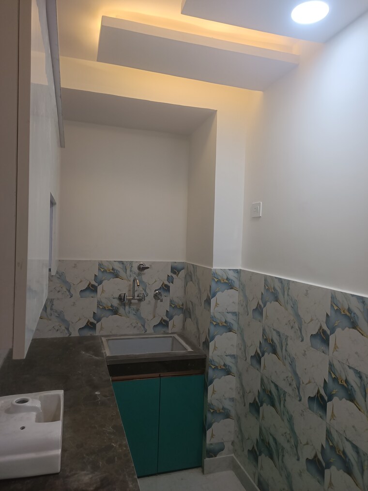 Kitchen, tughlakabad extension 2 Bedroom 450 Sq.Ft. Builder Floor In Tughlakabad Extension Delhi 8859663