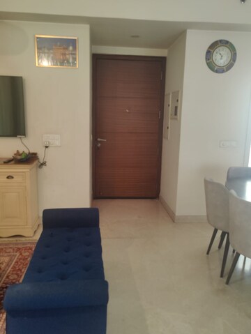 Bathroom in 3 BHK Apartment at DLF Ultima Phase II, Sector 81 – for Rent