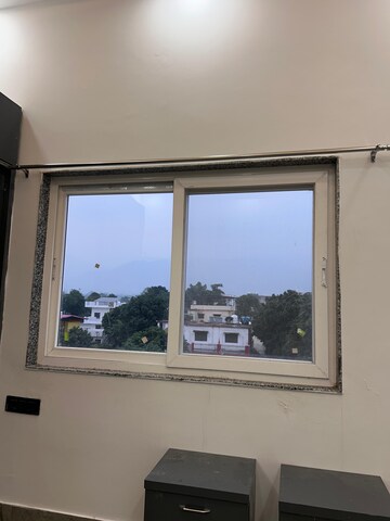 Furnished Amenities in 2 BHK Builder Floor at Dehradun Cantt – for Rent